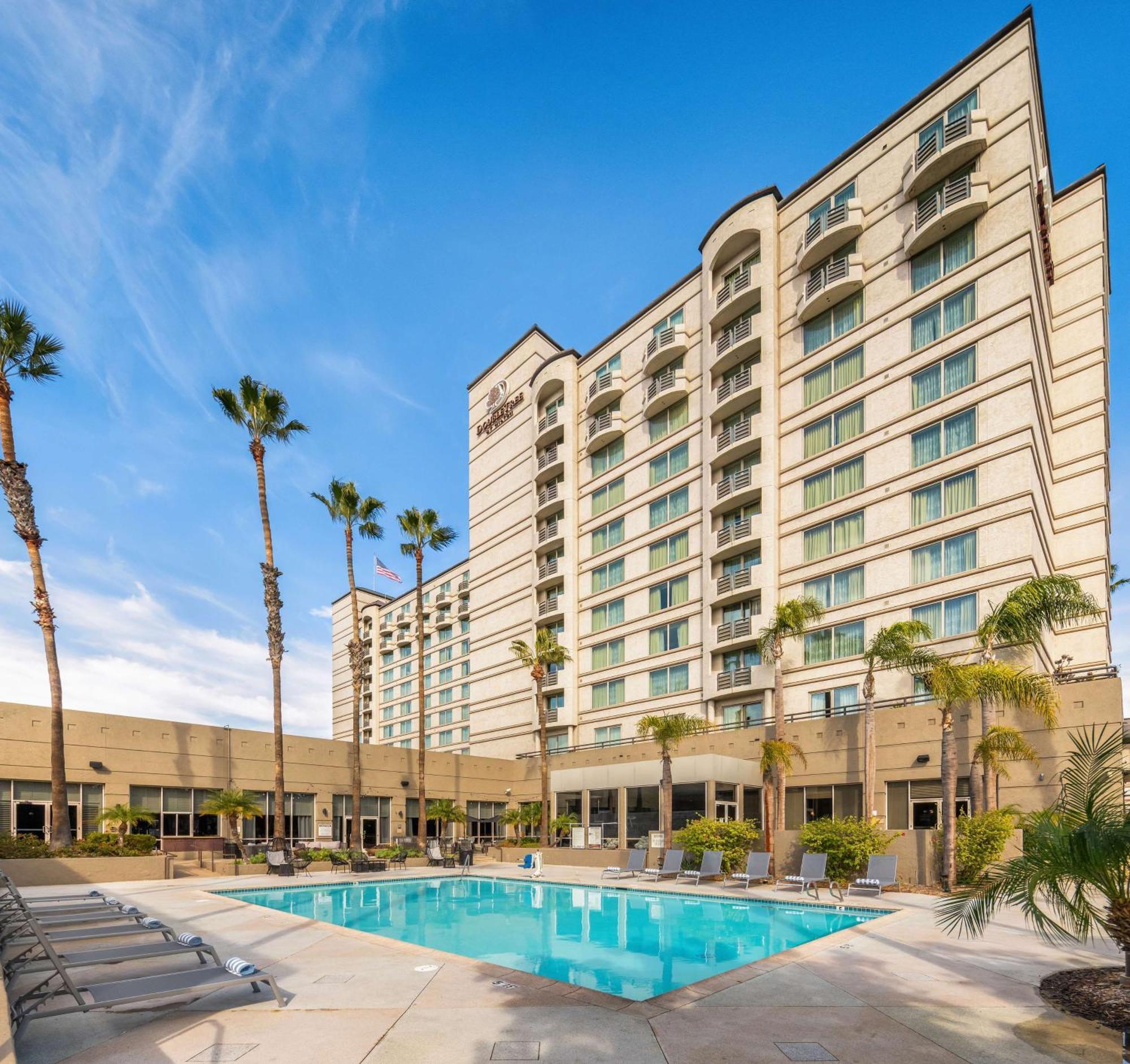 Doubletree By Hilton San Diego-Mission Valley Exterior foto